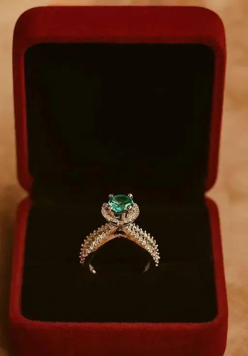 Elegant Green Stone Halo Ring for Women | Crystal Split Band Imitation Jewellery | ImiStyleJewellery - Imistyle Jewellery