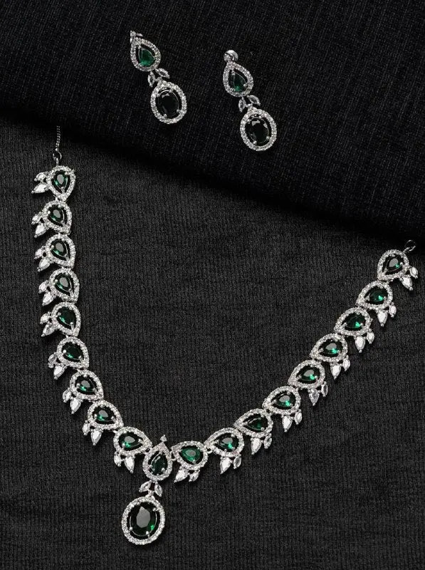 Emerald Green Luxury Necklace Set for Women | CZ Diamond Bridal Jewellery Set | ImiStyleJewellery - Imistyle Jewellery