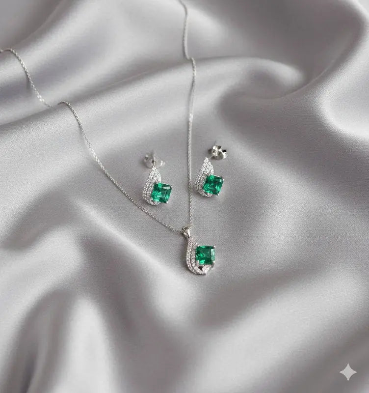 Emerald Green Crystal Pendant Set for Women | Minimal Necklace & Earrings Set Imitation Jewellery | ImiStyleJewellery - Imistyle Jewellery
